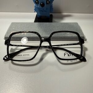 Brand New Fysh 3751 Women’s Geometrical Eyewear